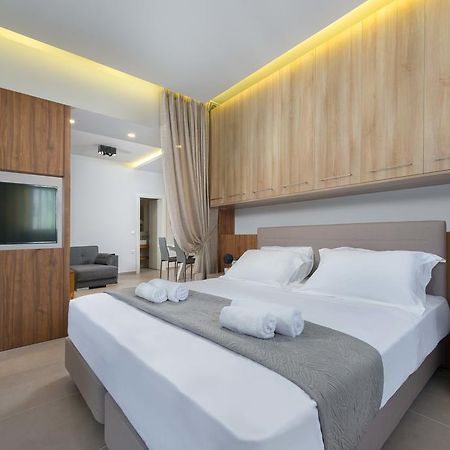 Lardos Luxury Apartments Buitenkant foto